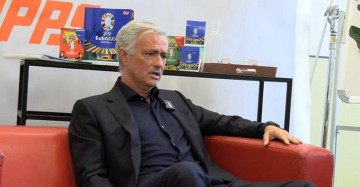 桑乔欲降薪加盟尤文,曼联与意甲豪门视频谈判进行中