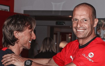 米兰疯了?囧叔欲打包曼联尤文两大失意神锋,意甲最疯狂锋线重组