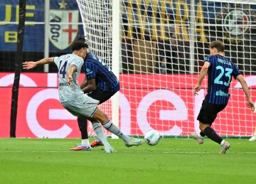 (体育)足球——意甲:国际米兰不敌乌迪内斯