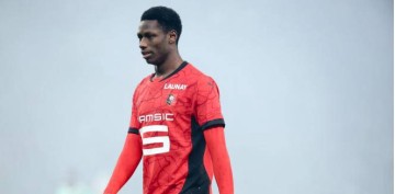 21岁法国中场新秀崭露头角,欧青赛大放异彩,引发意甲三强竞逐