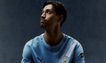 曼城官宣签下赖因德斯!四名新援齐到位,金球先生复出,冲击世俱杯冠军