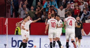 巴萨强势横扫塞维利亚,欧冠5冠王继续霸占西甲榜首