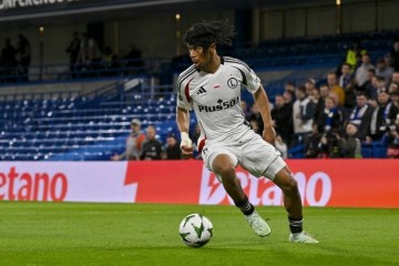 镜报:曼联青训小将奥耶德勒在波兰闪光,他若转会红魔将收到分成